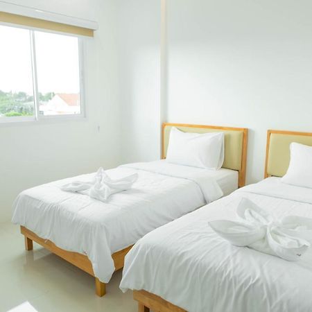 S1 Trang Hotel Extérieur photo