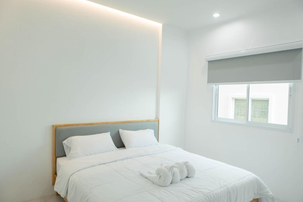 S1 Trang Hotel Extérieur photo