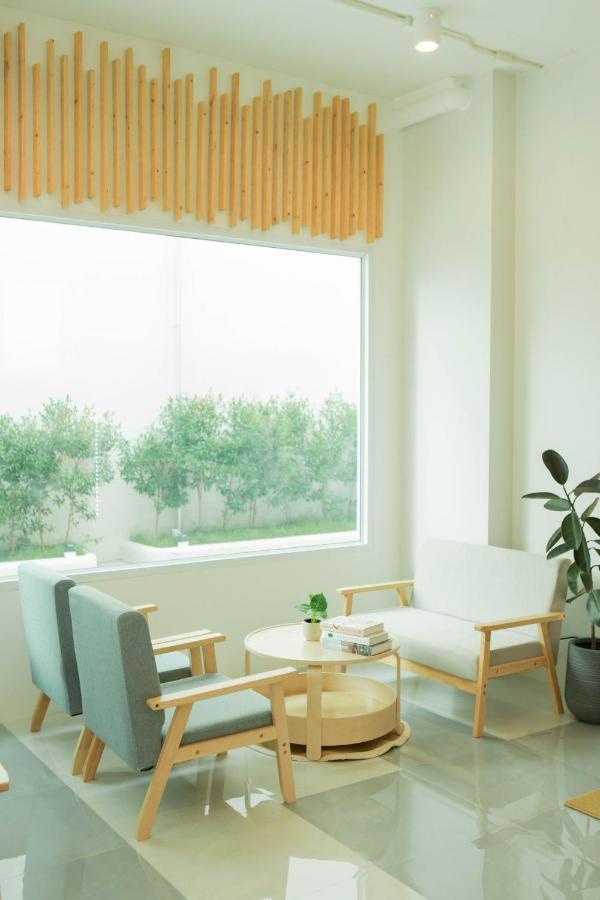 S1 Trang Hotel Extérieur photo